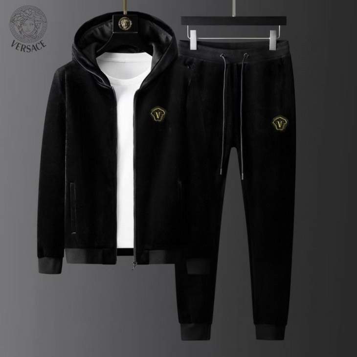 Picture of Versace Sweater Suits _SKUVersaceM-5XLkdtr0443057